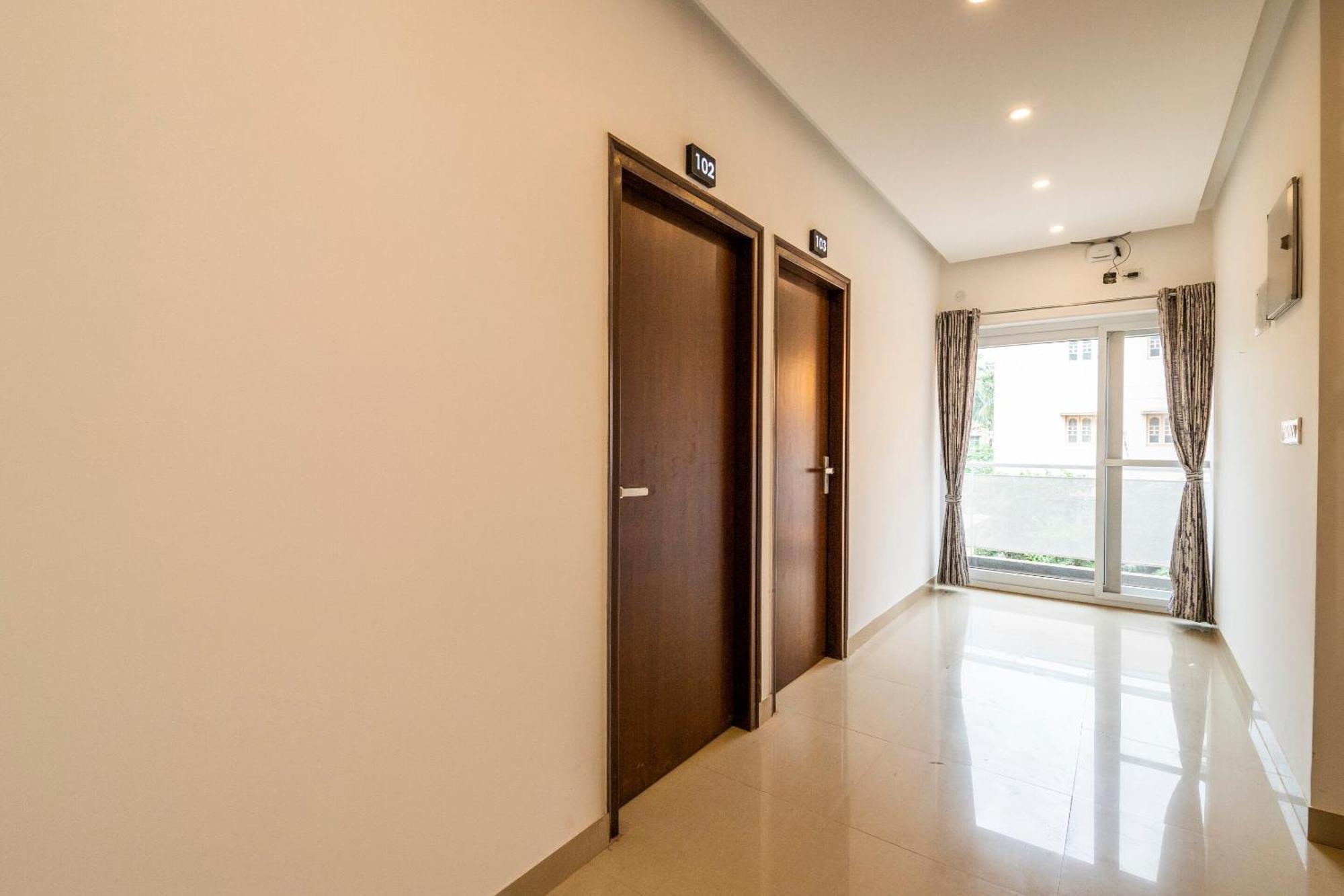 Hotel Super Townhouse Hebbal Bangalore Exterior foto